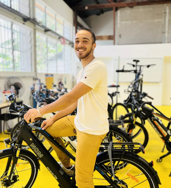 MECANICIEN/NE CONSEILLER/ERE EN TROTTINETTES ET VELOS A ASSISTANCE ELECTRIQUE
