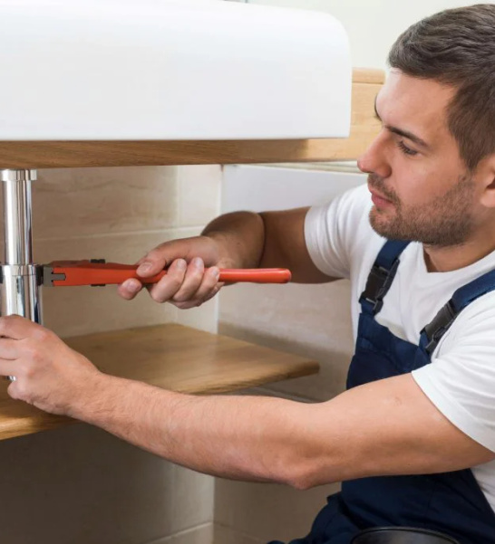 INSTALLATEUR/TRICE DEPANNEUR/SE EN PLOMBERIE