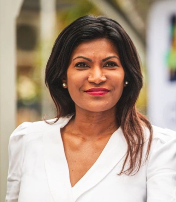 WhatsApp Image 2024-12-06 at 19.10.46 (1)